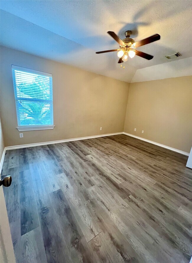 Building Photo - 5119 Big Meadow Ln