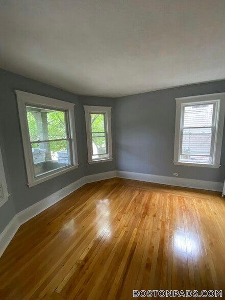 Building Photo - 207 Boston Ave