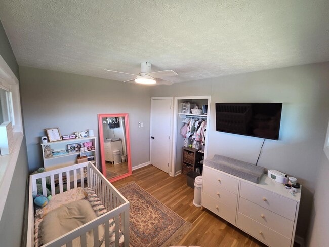 Building Photo - 100 9th Ave