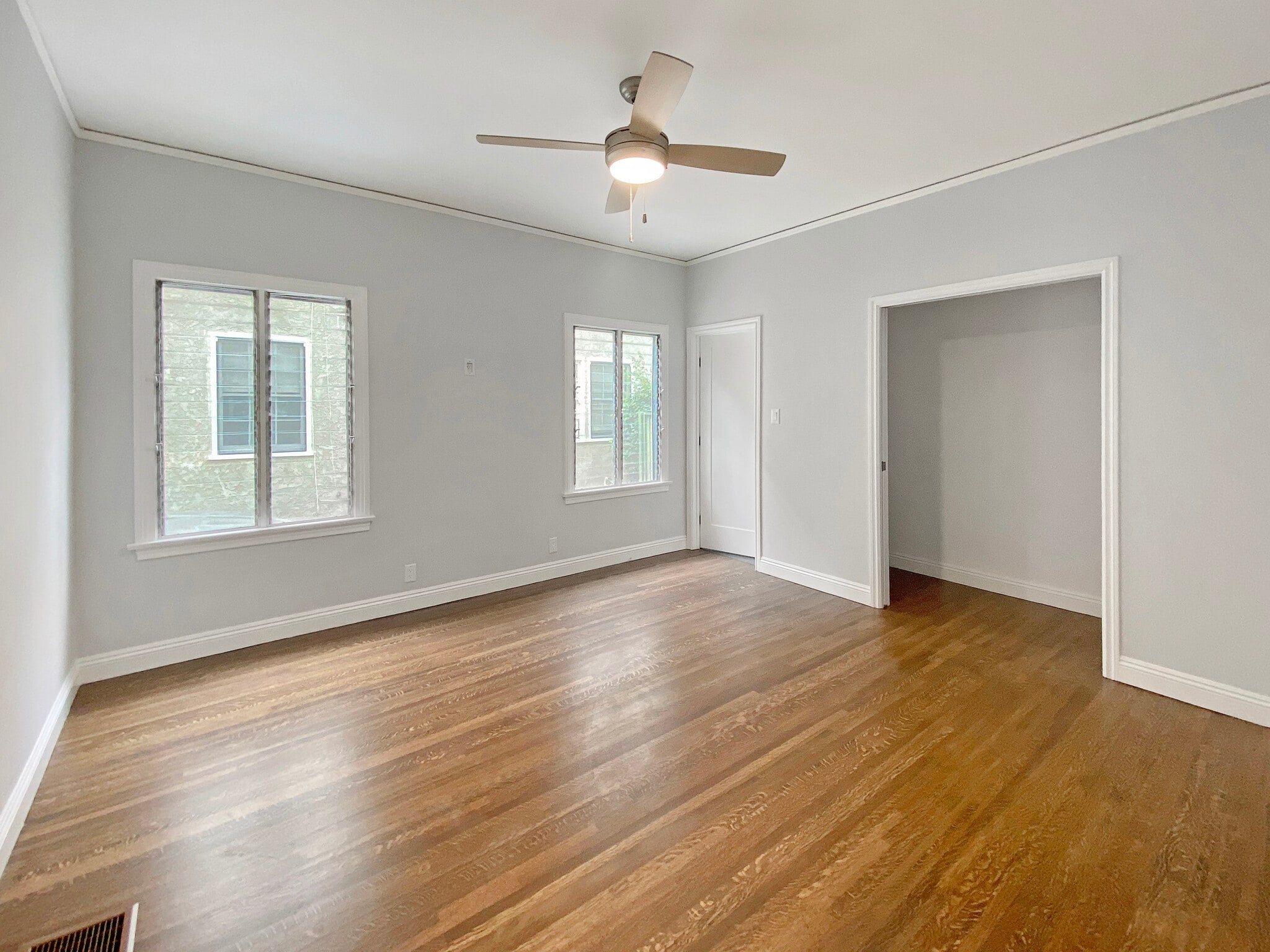 Bedroom #1 - 813 S Detroit St