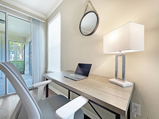 Building Photo - 1890 Sweetbroom Cir