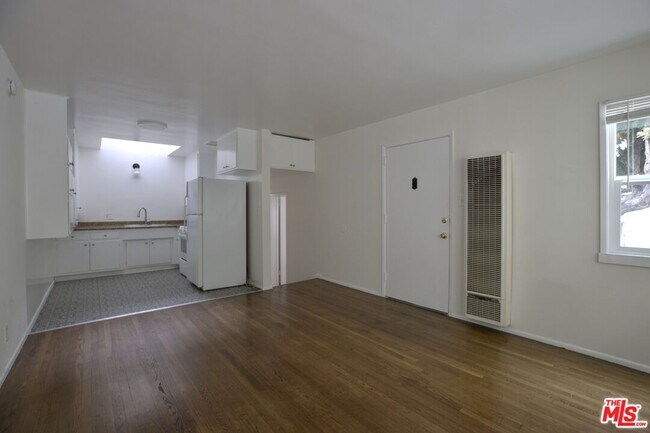 Building Photo - 1834 Sawtelle Blvd