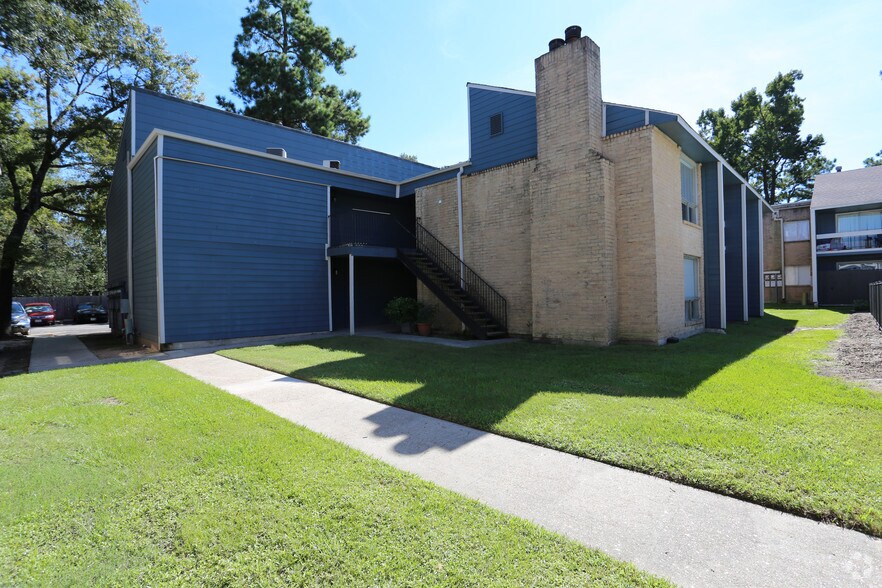 The Grove on Gladstell 311 Gladstell St Conroe TX 77301 Apartment