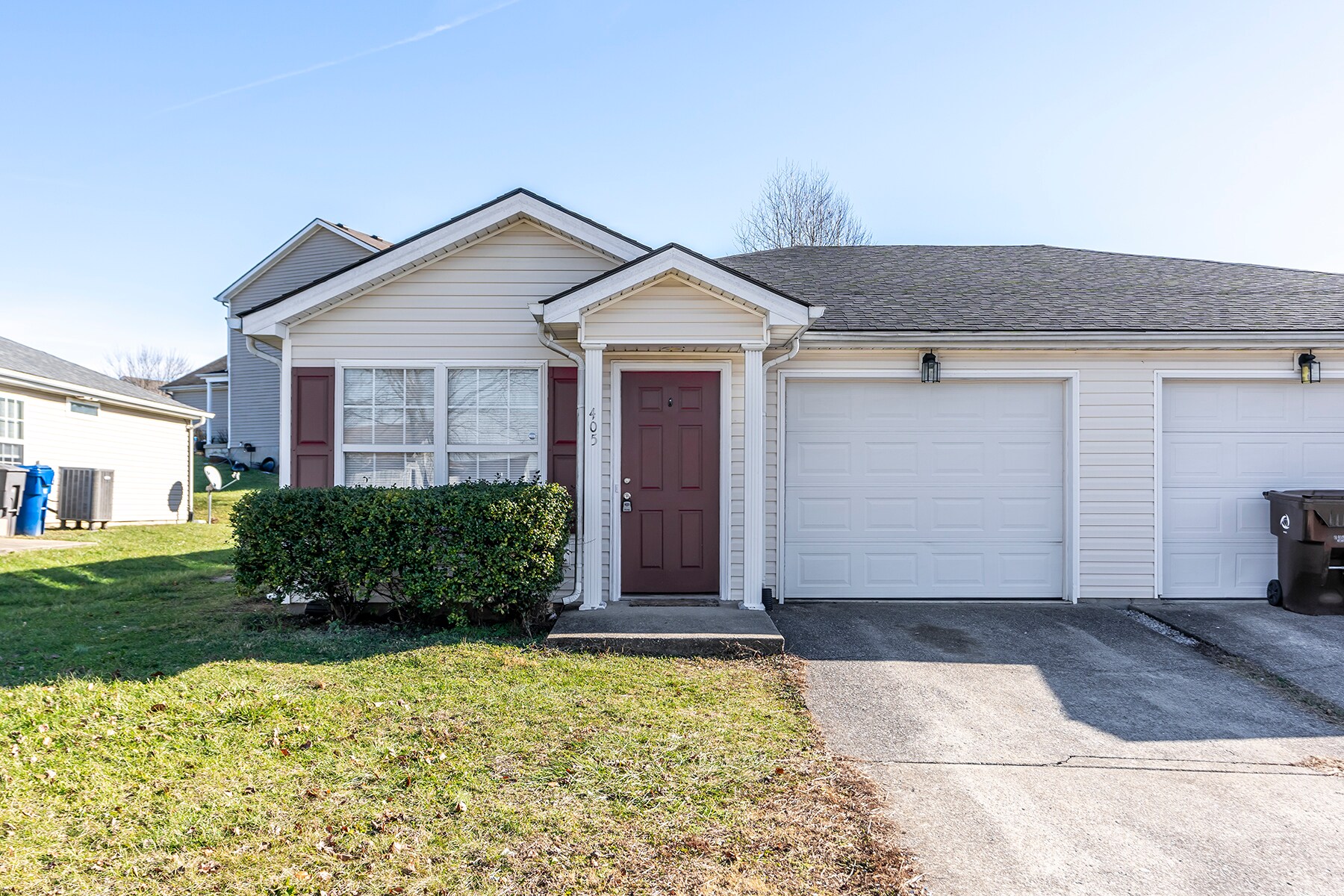 Building Photo - 405 Cricket Ln
