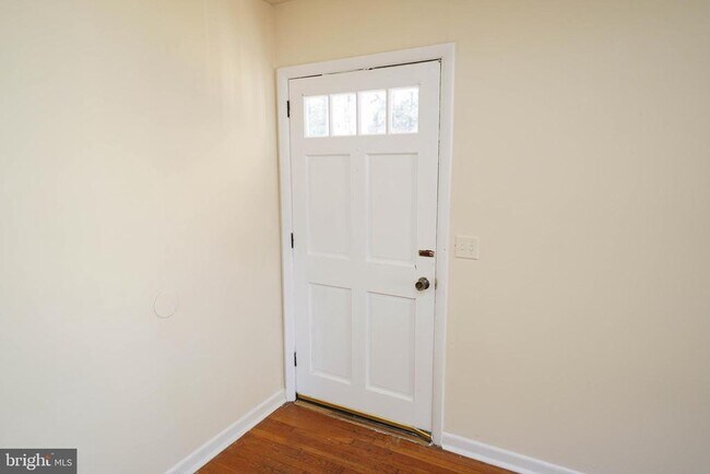 Building Photo - 5629 Rip Wil Dr