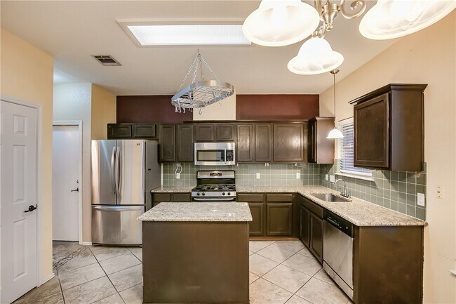 Building Photo - 10528 S Canoa Hills Trail
