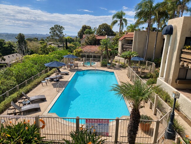 Building Photo - 13787 Mango Dr