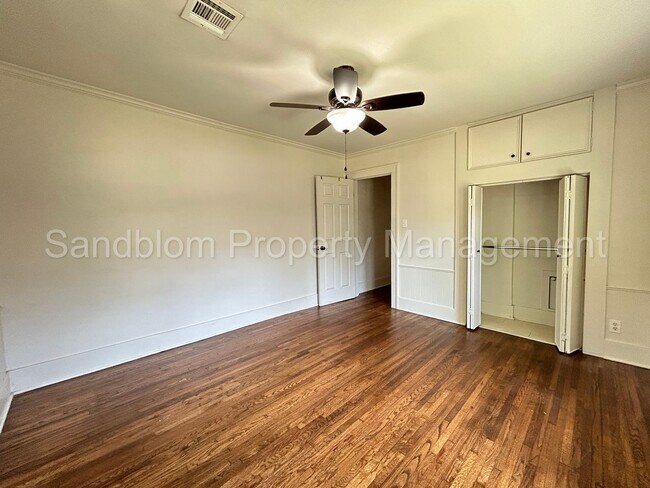 Building Photo - FOR LEASE | University of Tulsa | Availabl...