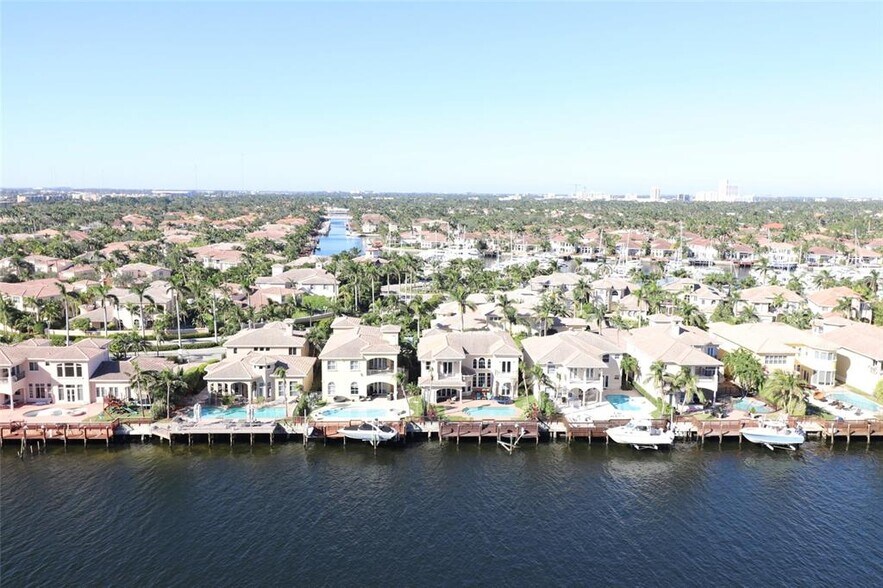 Building Photo - 1500 S Ocean Dr