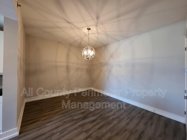 Building Photo - 4561 Olde Perimeter Way