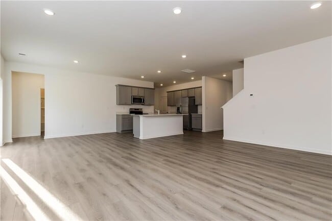 Building Photo - 308 Trulove Ln