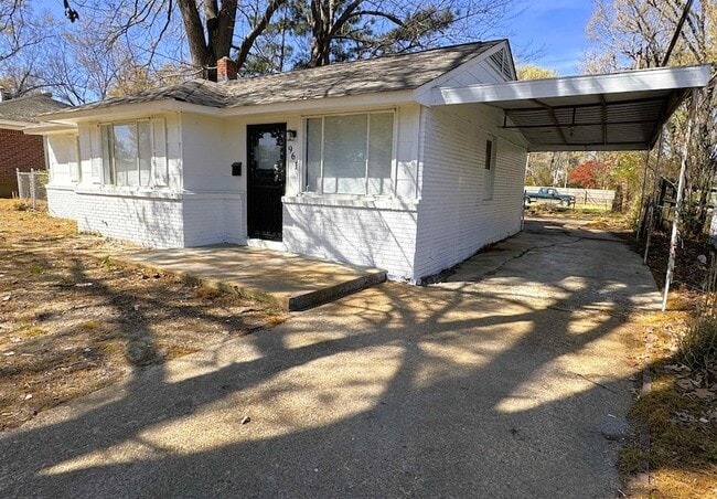 Building Photo - 961 N Perkins Rd