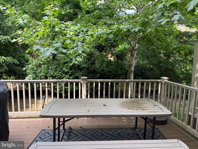 Building Photo - 2735 Keebler Ct