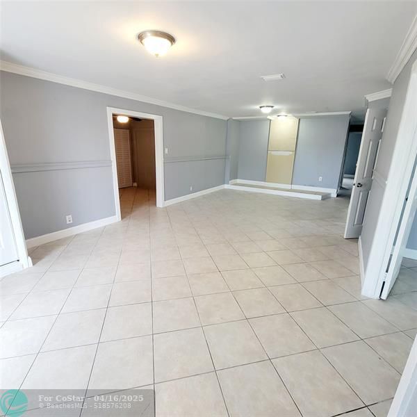 Building Photo - 2021 NW 64th Ave