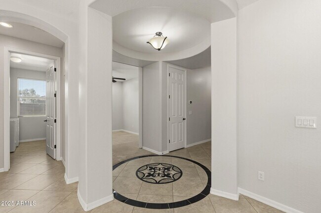 Building Photo - 233 E Glacier Dr
