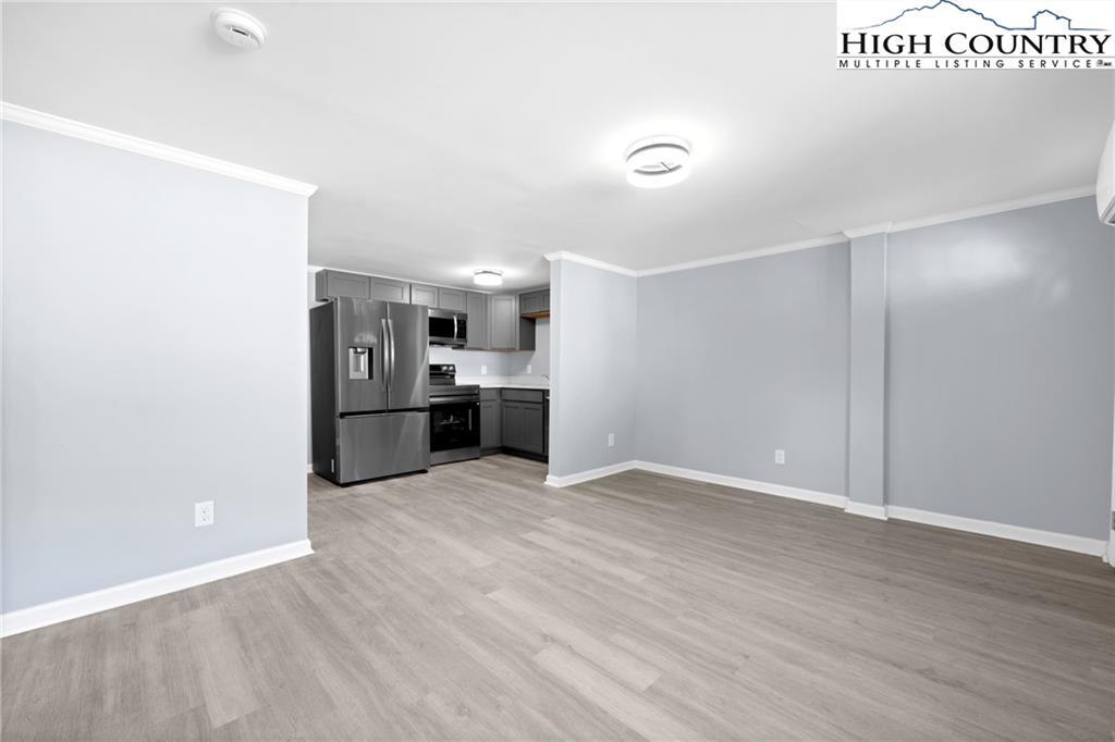 Building Photo - 1175 Bamboo Rd