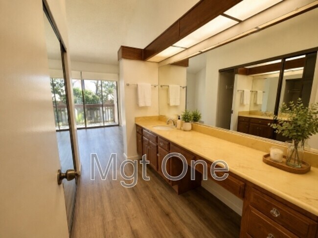 Building Photo - 235 Oahu Way