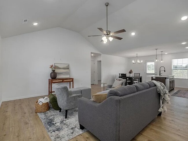 Building Photo - What a beautiful 3-bedroom, 2-bathroom hom...