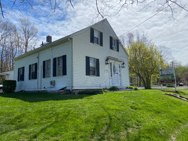 Primary Photo - 110 Waterbury Rd