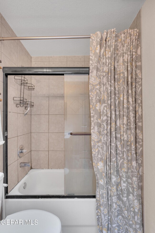 Building Photo - 12521 Paseo Alegre Dr