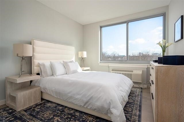 Building Photo - 461 Newark Ave