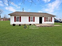 Building Photo - 403 E 7th St