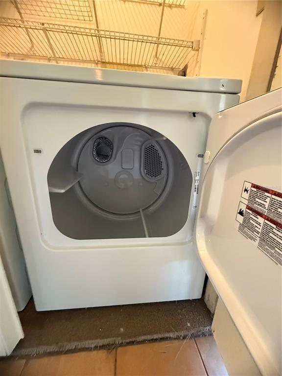 Building Photo - 208 Palmetto Ct