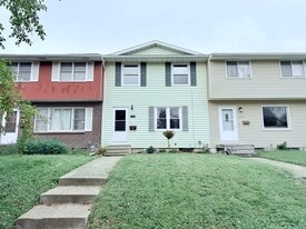 Building Photo - 1407 W 2nd St