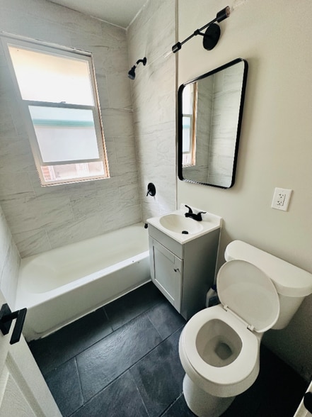 Building Photo - 3734 Atkinson St