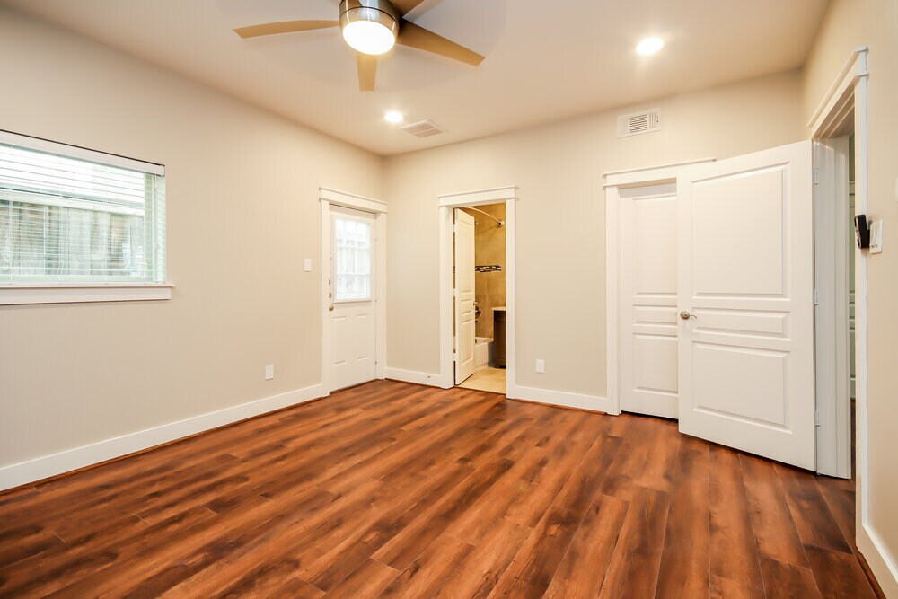 Building Photo - 5743 Kansas St