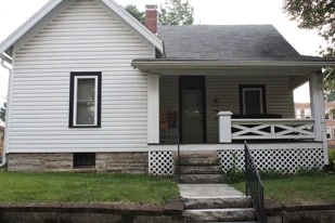 Building Photo - 515 S Woodlawn Ave