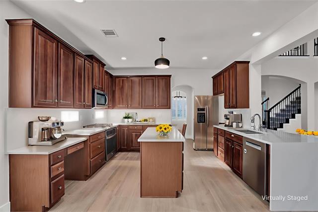 Building Photo - 1617 Sweetbay Dr