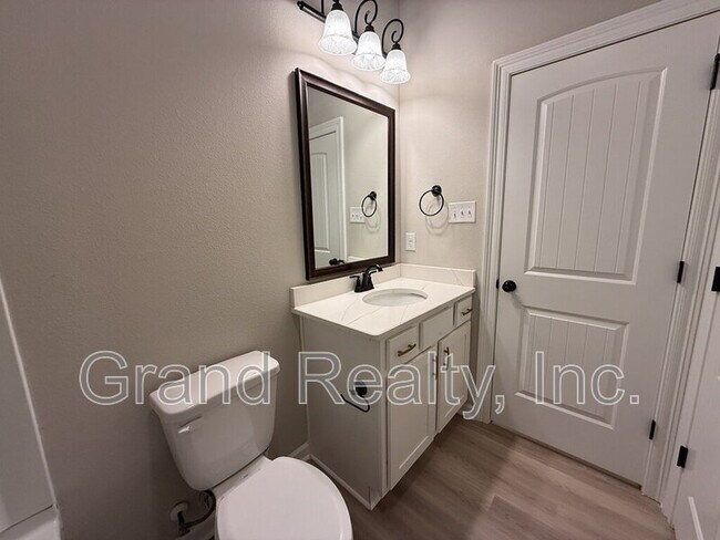 Building Photo - 4689 Sago Palm Cir