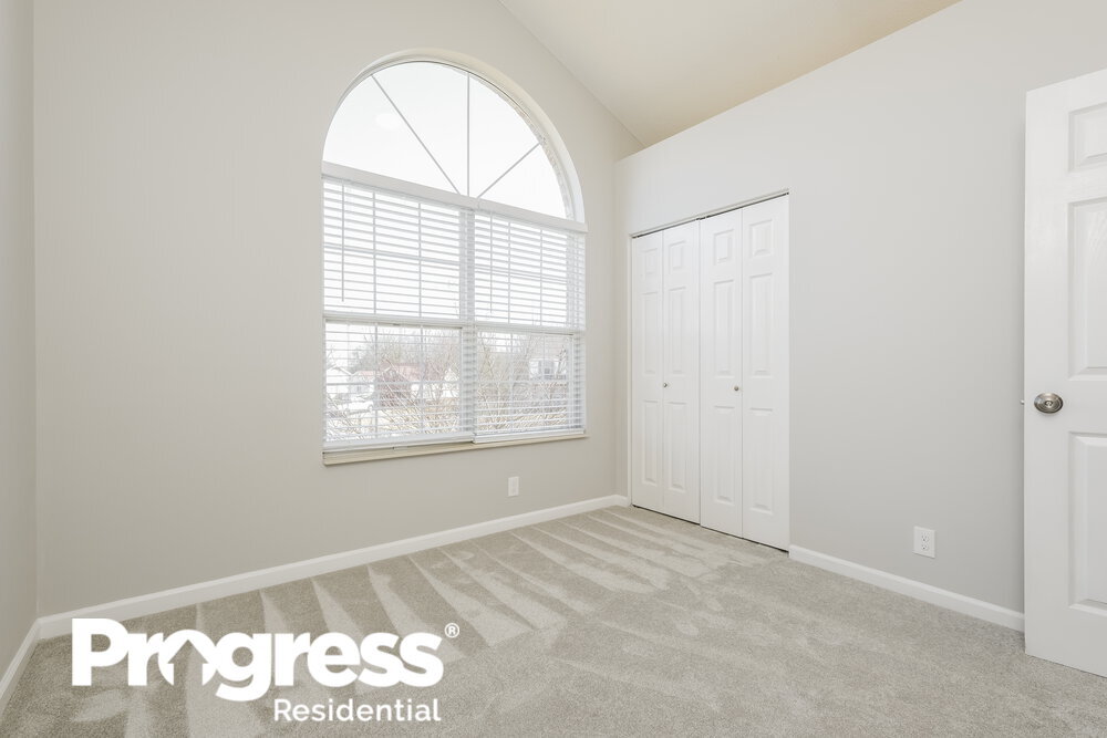 Building Photo - 379 Dorr Dr