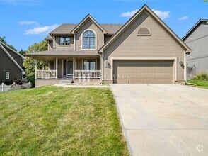 Building Photo - 4 Bedroom Papillion Home!