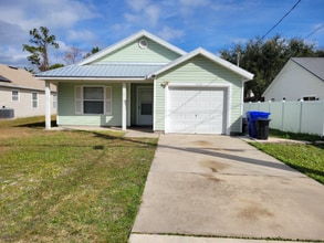 Building Photo - 1210 4 Mile Rd