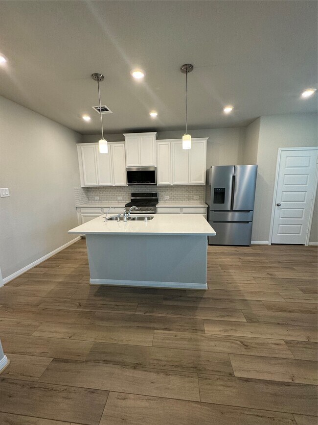 Building Photo - 18528 Meadow Point Ln
