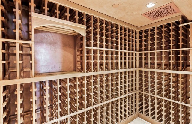 Building Photo - 1 Rim Ridge