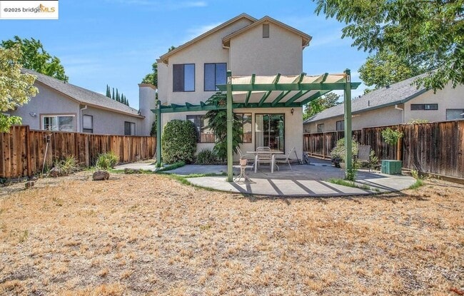 Building Photo - 720 Timberline Terrace