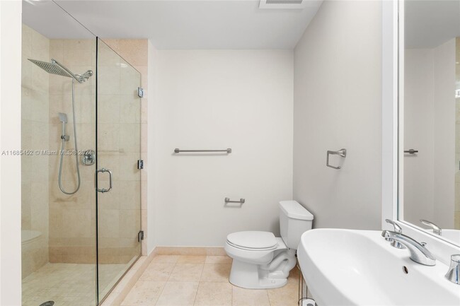 Downstairs Bathroom - 1050 Brickell Ave