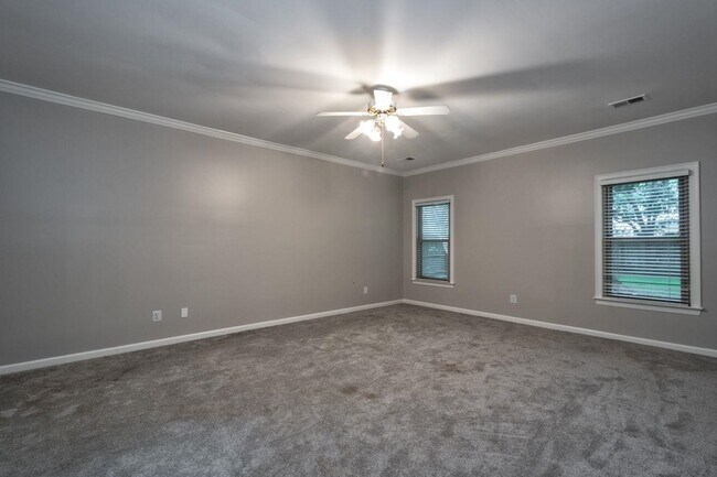 Building Photo - 1575 Huntley Cove