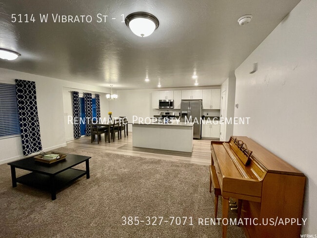 Building Photo - 5114 W Vibrato St