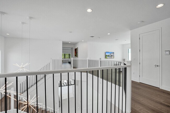 Building Photo - 17523 Rainstream Rd