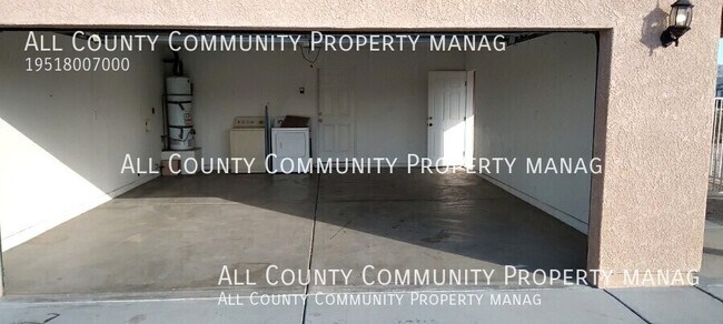 Building Photo - 6589 Mission Ave
