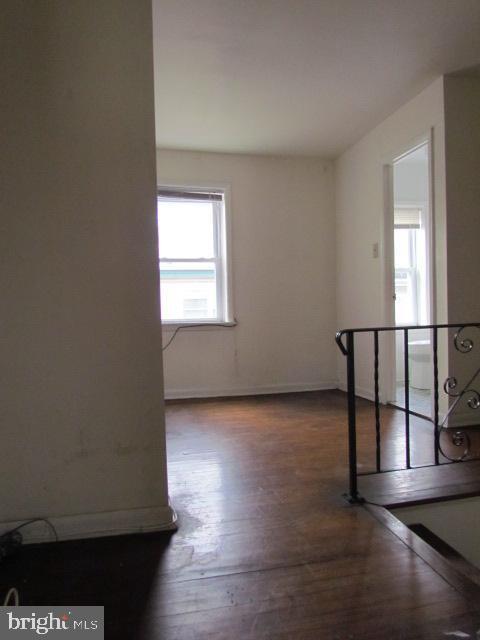 Building Photo - 522 N Douglas St