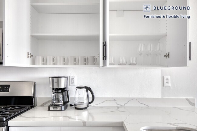 Building Photo - 2820 Sawtelle Blvd