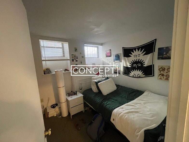 Building Photo - 776 Columbus Ave