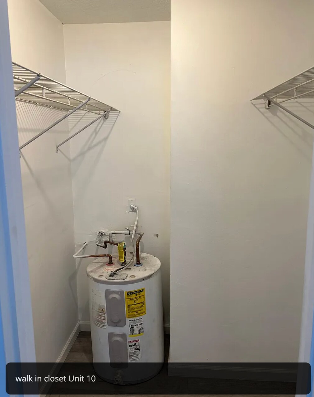 bedroom walk in closet - 8 SE 19th Ave