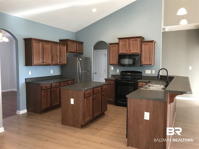 Building Photo - 24015 Limerick Ln