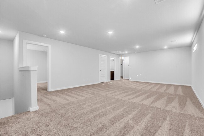 Building Photo - 8550 Blueberry Ash St